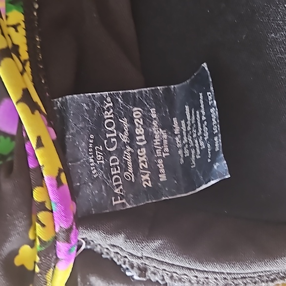 Faded Glory,  floral,  tank swim top, size 2X (18-20) - Picture 4 of 8